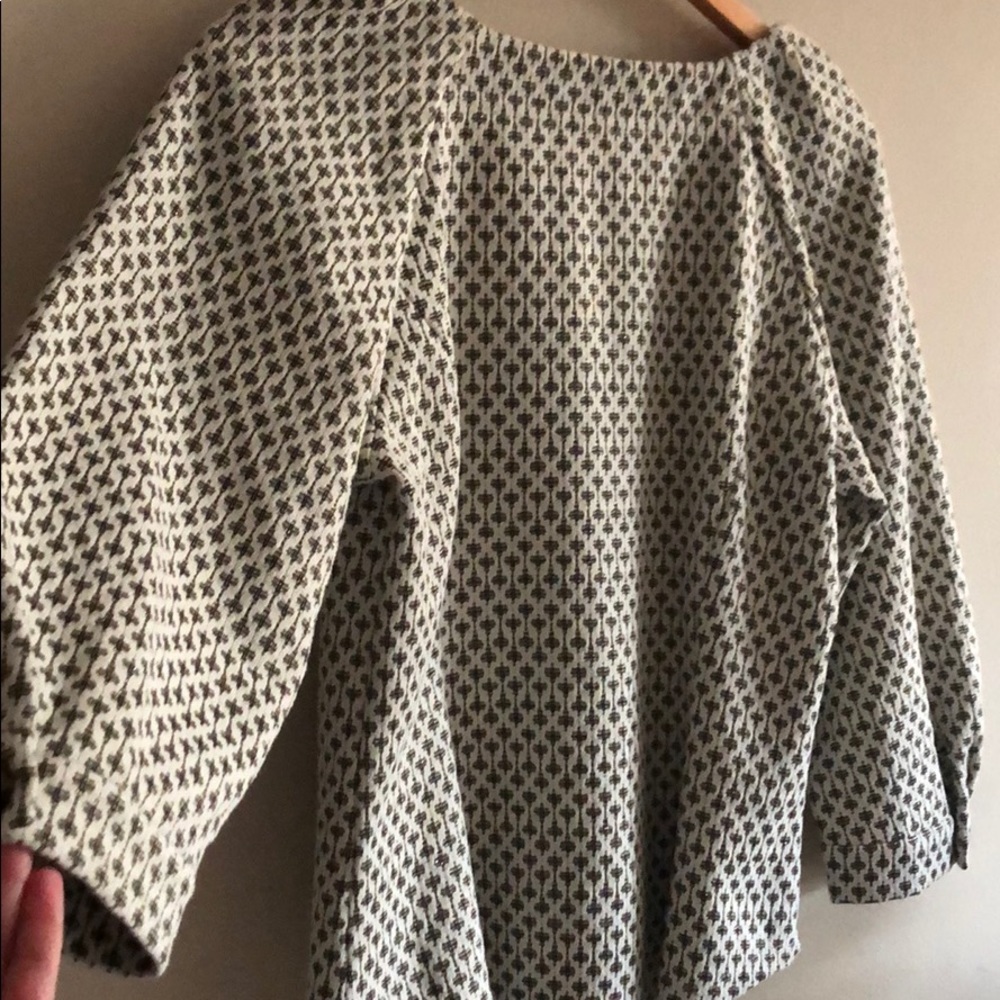 ETTtwa Coralie top button by Anthropologie, Medium (1) - Picture 12 of 15